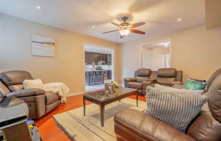 For Lease - 137 Cadillac Crescent, Brampton, Ontario - Photo 2