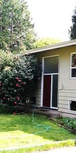 2 Ba/ entire single house /Available Nov.1st - Photo 3