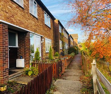 3 bedroom terraced house to rent - Photo 6