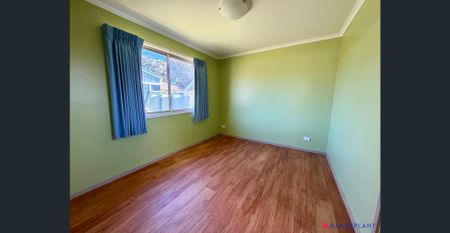 HOME ON HALFORD! - Photo 2