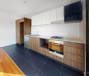 MODERN APARTMENT IN SOUGHT AFTER AREA - Photo 6