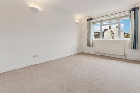 2 bedroom maisonette to rent - Photo 5