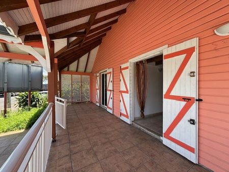 Maison individuelle à Sainte-Rose - LONGFORT IMMOBILIER - Photo 3