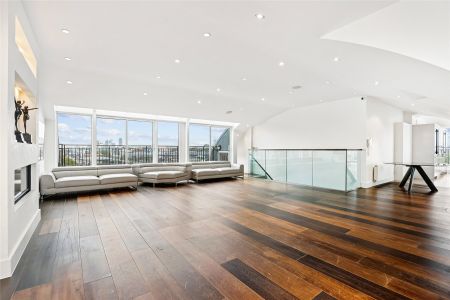 Artillery Mansions, Victoria Street, London, SW1H flat - penthouse to rent - Photo 3