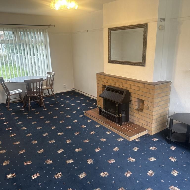 3 bedroom semi-detached house to rent - Photo 1