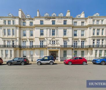 3 bedroom Flat To Let Total Size: 1053 SQ FT - Photo 1