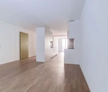 Logement 4.5 pièces dans le quartier Cour de Gare - Photo 3