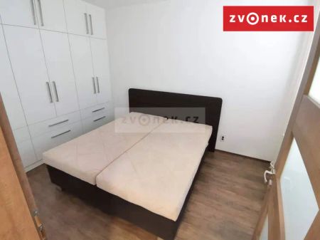 Vybavený byt 3+1 po kompletní rekonstrukci, od 1.5.2026 - Fotografie 4