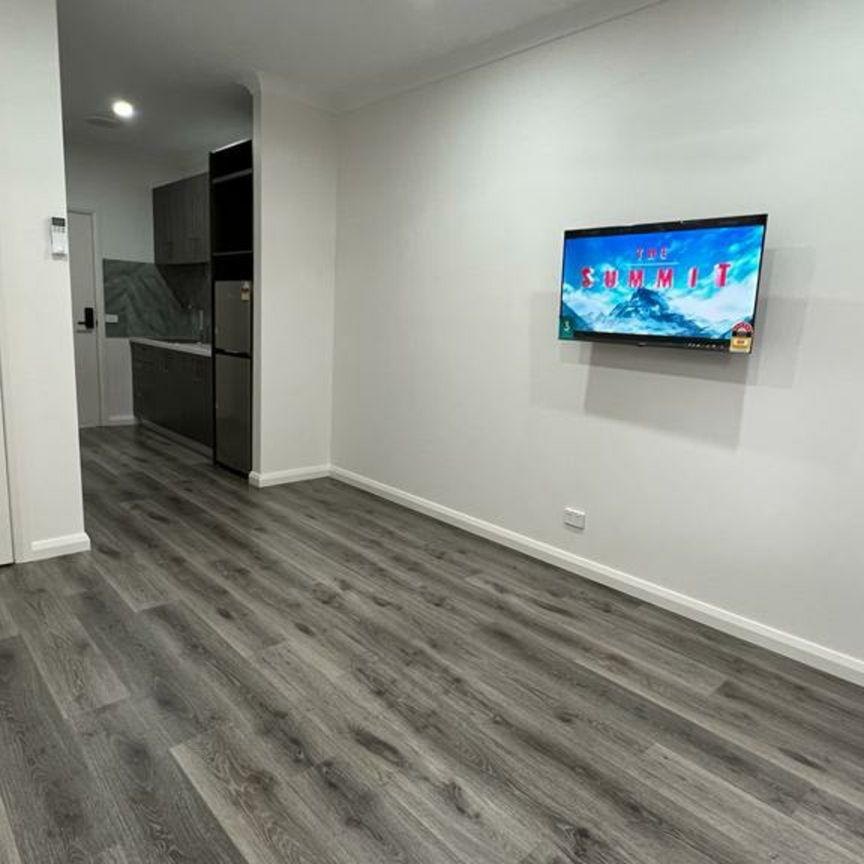 2 Albert Road, Hallam VIC - Photo 1