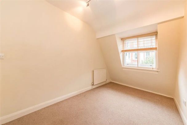 2 bedroom flat in Bloomsbury - Photo 1