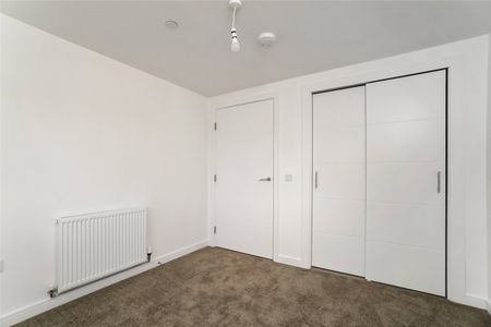 Flat 6, 120 Lawrie Reilly Place - Photo 3