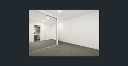 Luxury Apartment with A View! - Photo 3