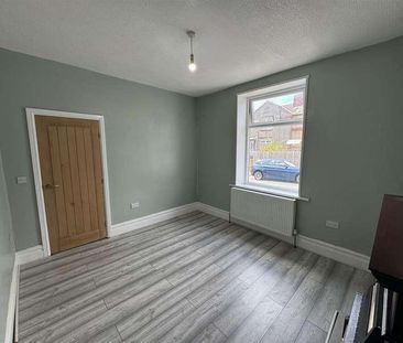 Edensor Road, Keighley, BD21 - Photo 4