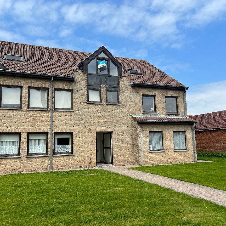 Geriefelijk en gezellig 1-slaapkamerappartement in het knusse Zuienkerke! - Foto 1