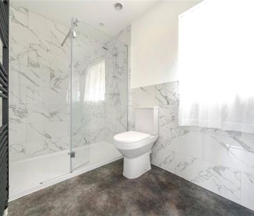 4 bedroom detached house to rent - Photo 4