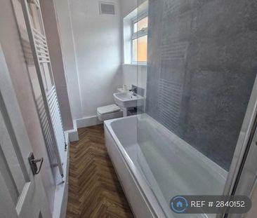 3 bedroom detached house to rent - Photo 6