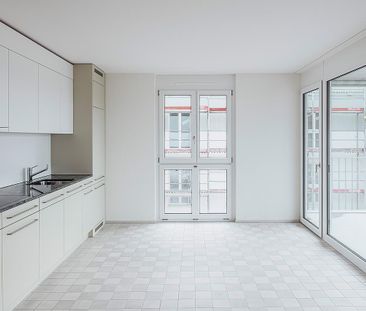 2.5 Zimmer, 70 m², 2. Stock - Photo 4
