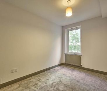 Apartment 202 Margarita Plaza 81 Adelaide Street, Belfast, BT2 8FF - Photo 4