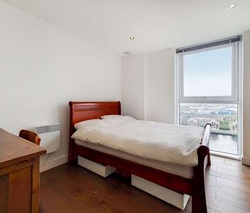 Western Gateway, Coral Apartments, E16 - Photo 6