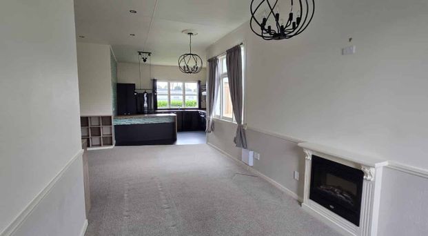 11 Lewis Ave, Aramoho - Photo 1