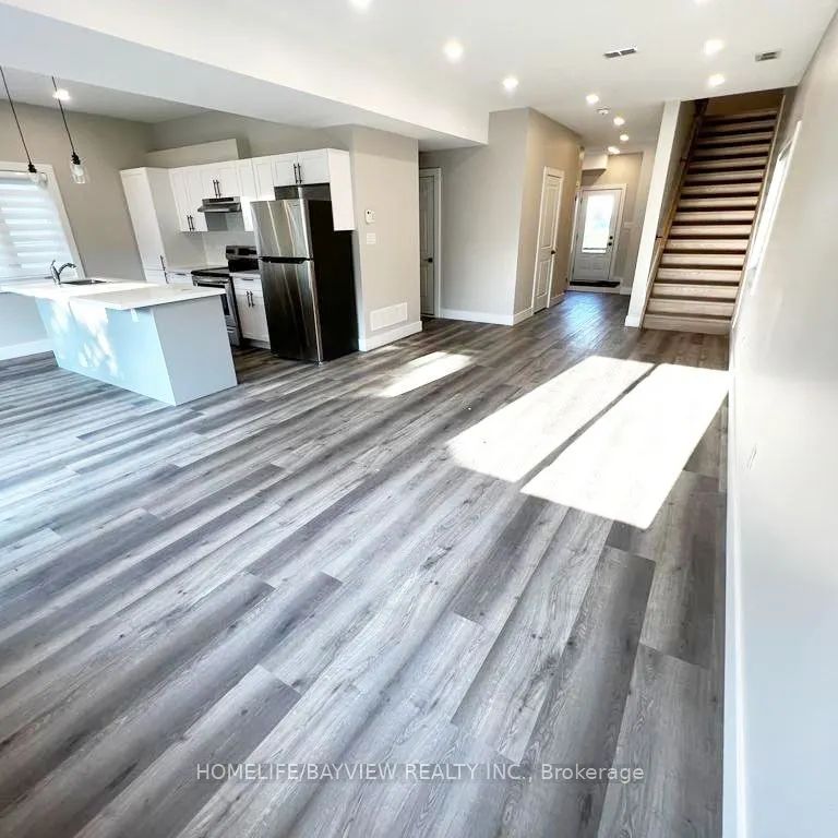 164 Penetanguishene Road #MAIN & 2nd - Photo 1