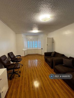 3 bedroom detached house to rent - Photo 1