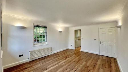 3 bedroom apartment to rent - Photo 2