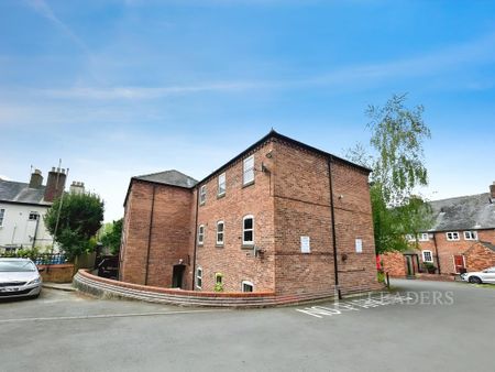 3 bedroom apartment to rent - Photo 2