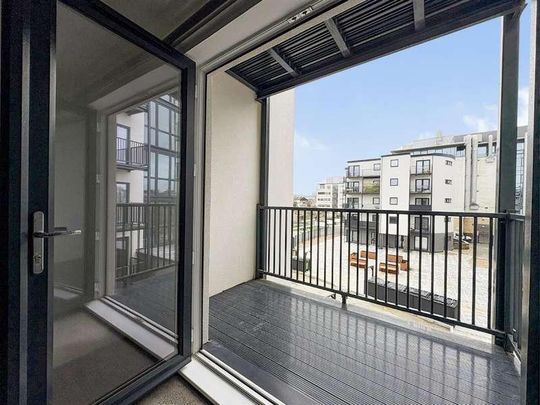 Martin Court, Hastings - Photo 1