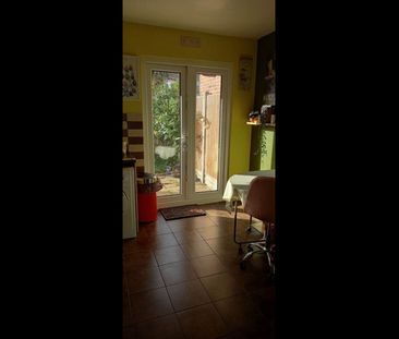 Room in a Shared House, Norfolk Avenue, N13 - Photo 1