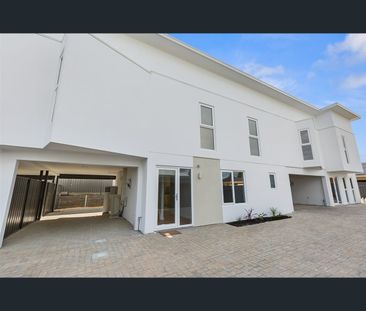 4/10 Grundy Terrace, Christies Beach, SA 5165 - Photo 1