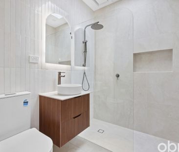 Character, Comfort & Contemporary Style - Photo 6