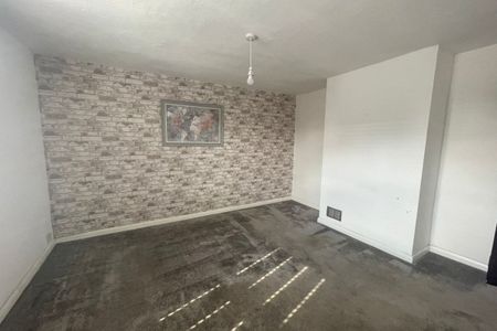 Bramford Lane - Photo 4