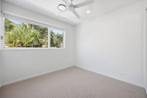 36B Brakes Crescent MIAMI, QLD, 4220 - Photo 5