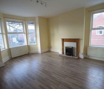 3 bedroom apartment to rent - Photo 1