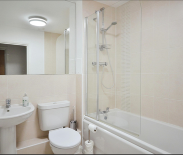 2 bedroom flat to rent - Photo 5