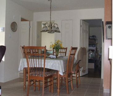 4 1/2 Charlesbourg 4102 Martinets 3e étage $1195. - Photo 2