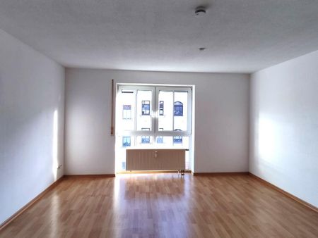 Moderne 3-Zimmer-Wohnung mit PKW-Freistellplatz - Photo 5