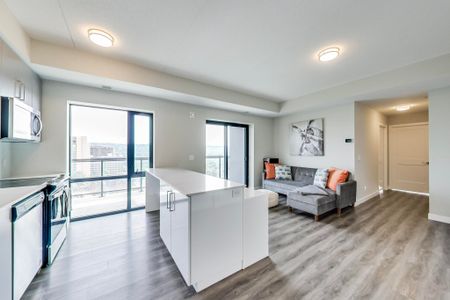 For Lease - 15 Queen Street Unit# 1202, Hamilton, Ontario - Photo 2