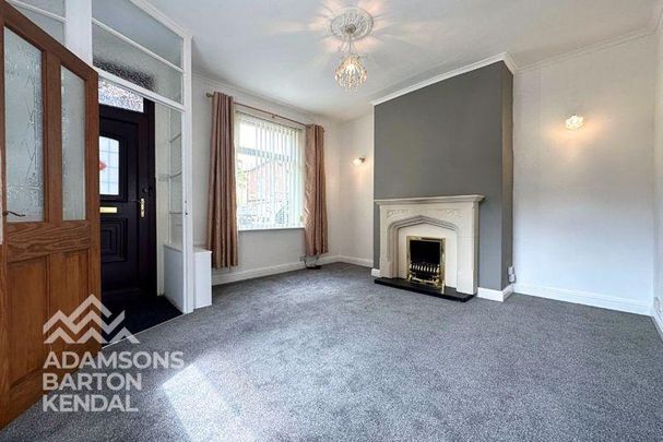 2 bedroom end of terrace house to rent - Photo 1