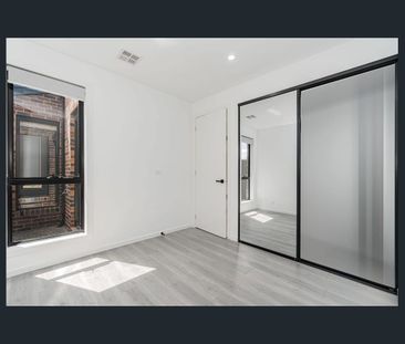 Prime Position, Premium Living - Photo 5