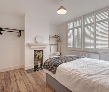 2 bedroom maisonette to rent - Photo 4