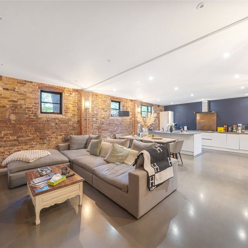 Limes Road, Beckenham, BR3 flat to rent - Photo 1