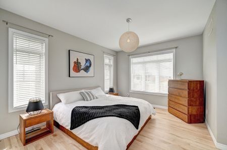 For Lease - 219 Falconridge Drive, Kitchener, Ontario - Photo 2
