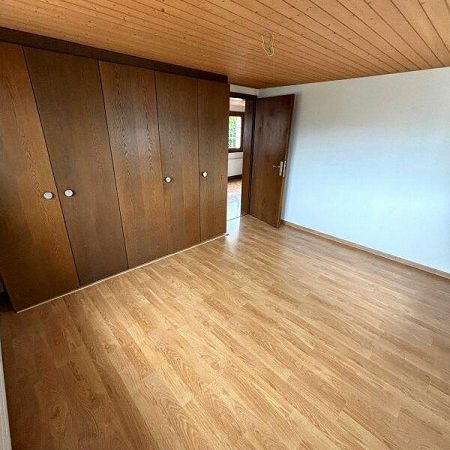 Heimelige 2.5 Zimmer Wohnung zu vermieten - Photo 1