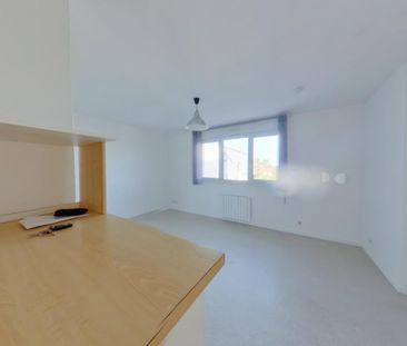 Location Appartement 1 pièce 23m² POITIERS 86000 - Photo 2