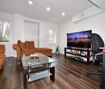 For Lease - 28 Sutcliffe Drive, Whitby, Ontario - Photo 4