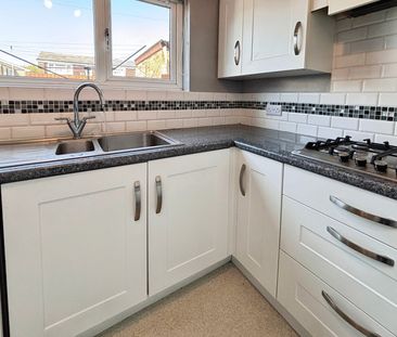 Overton Close, Aldershot, Hampshire, GU11 - Photo 3