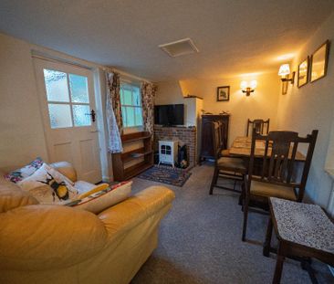 2 bedroom semi-detached house to rent - Photo 1