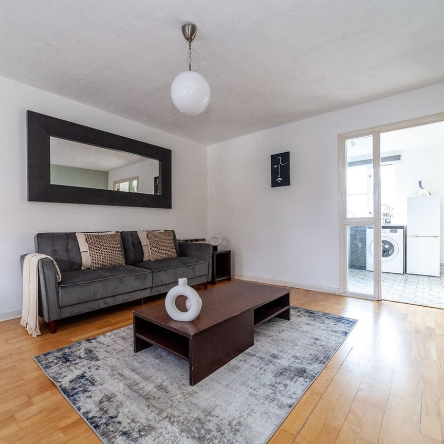 2 Bed Flat, Castlehaven Road, NW1 - Photo 1